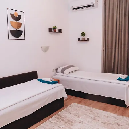 Ξενοδοχείο Guest 2*