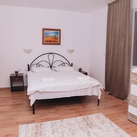 Ξενοδοχείο Guest 2*